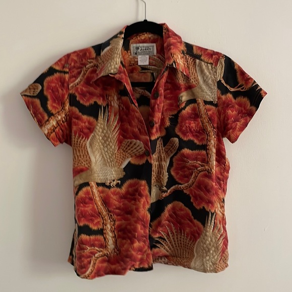 Silk Hawaiian blouse with hawk - Picture 1 of 3